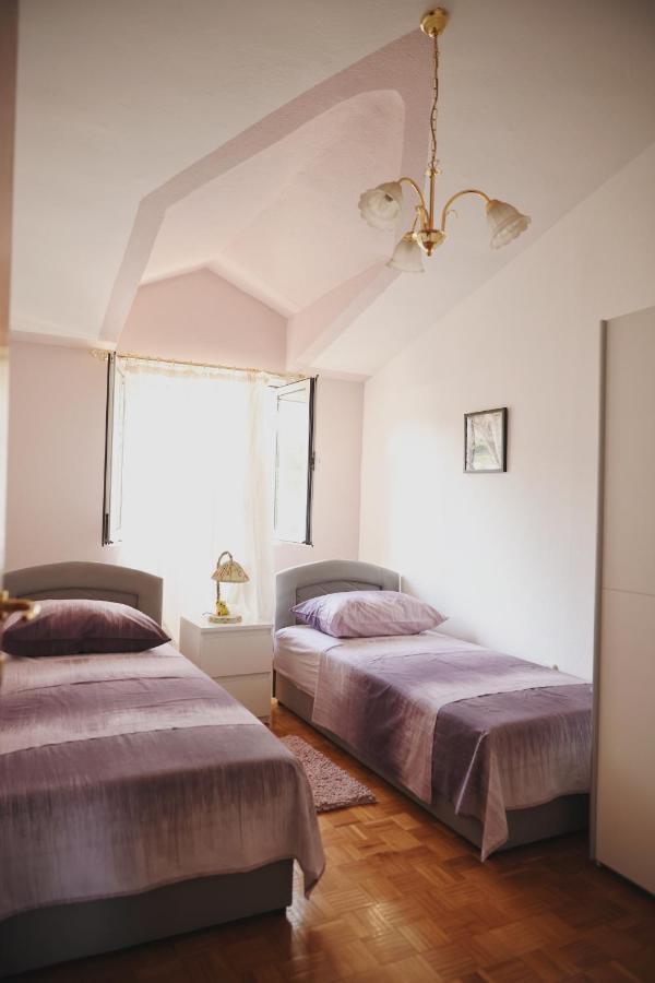 Apartment Blanka With A Beautiful View Of Трогір Екстер'єр фото