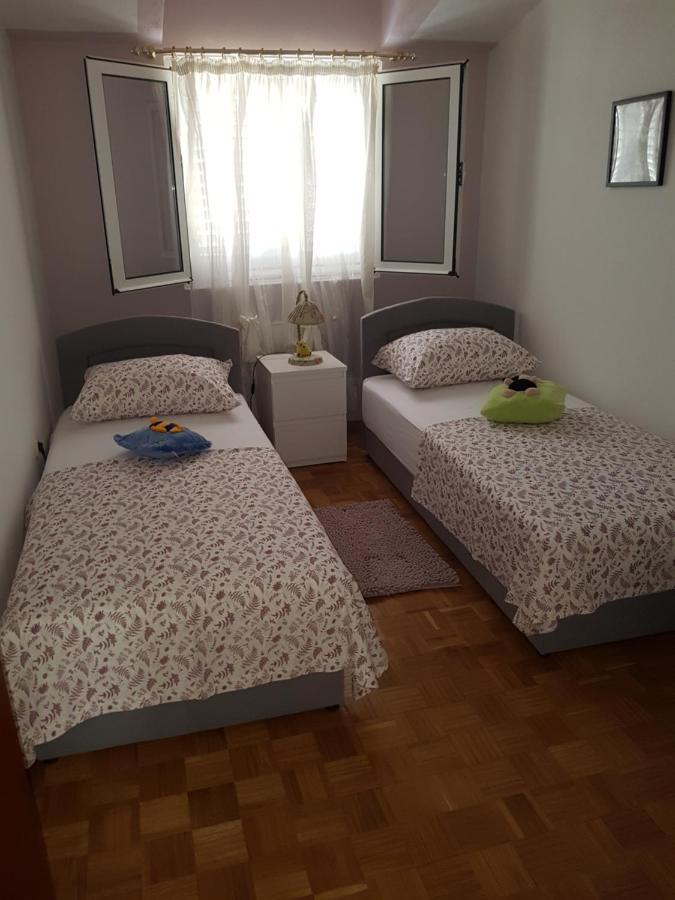 Apartment Blanka With A Beautiful View Of Трогір Екстер'єр фото
